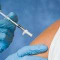 Καρκίνος: Το εμβόλιο που προλαμβάνει το 92% των κρουσμάτων που οφείλονται στον ιό των ανθρώπινων θηλωμάτων (HPV)