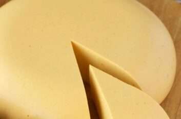 Είναι το vegan “τυρί”, καλό για την υγεία μας;